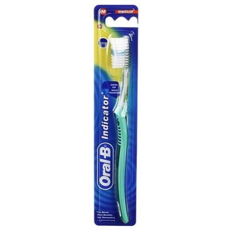 Procter & Gamble Oralb 123 Indicator Spazzolino Manuale Setole 40 Medie