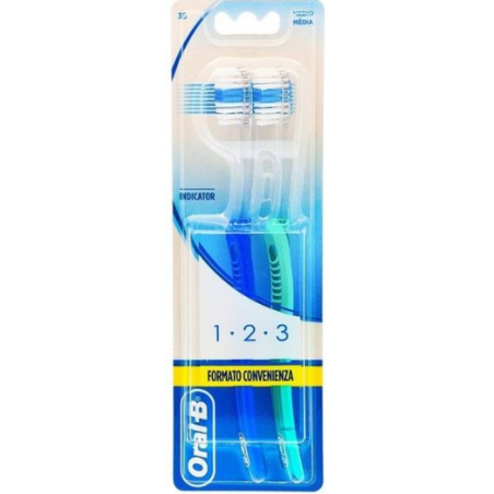 Procter & Gamble Oralb 123 Indicator Spazzolino Manuale Setole 35 Medie 2 Pezzi